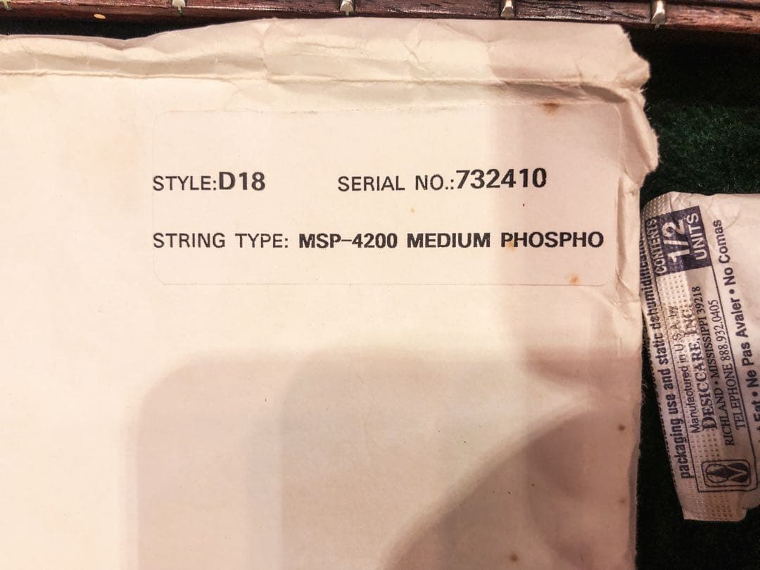 Martin D-18 2000年製