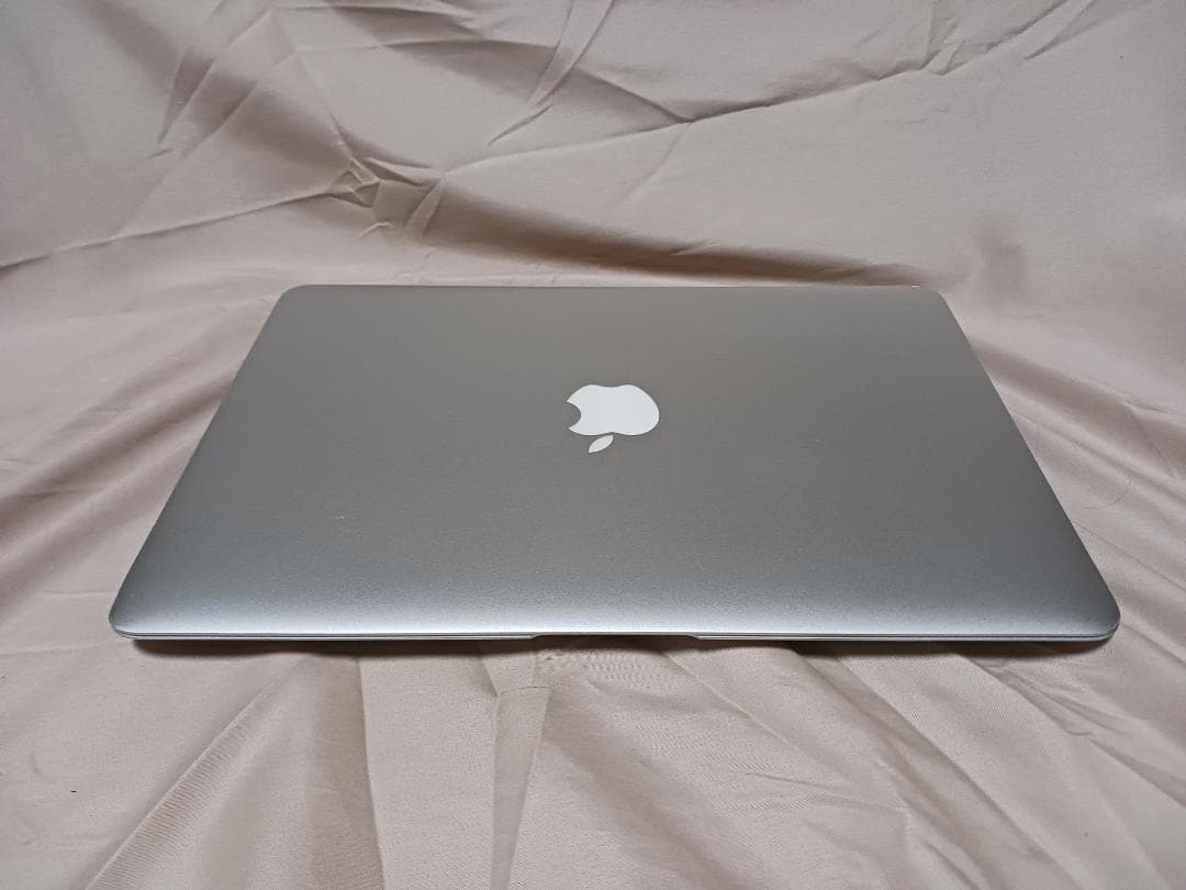 MacBook Air（13-inch, 2017）A1466　充電器付き　＋α