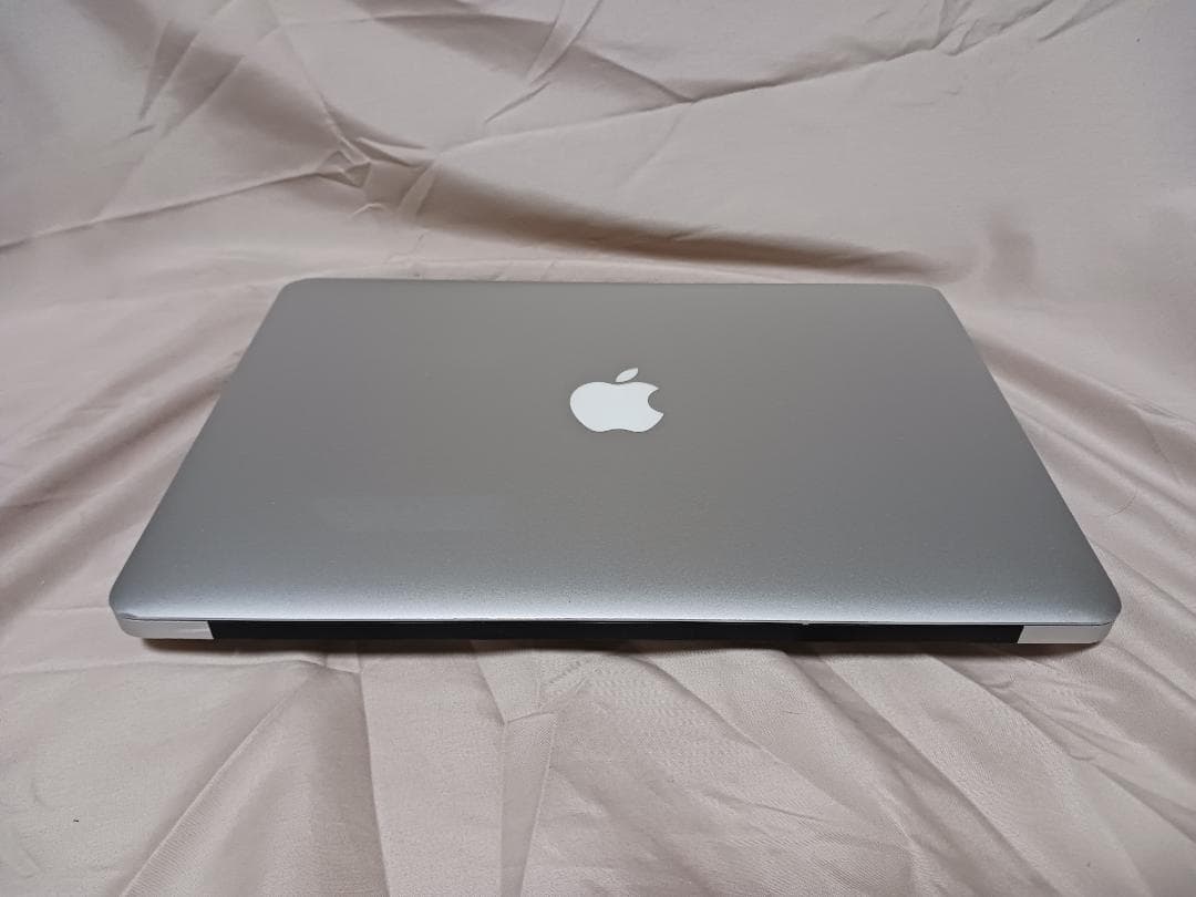 MacBook Air（13-inch, 2017）A1466　充電器付き　＋α