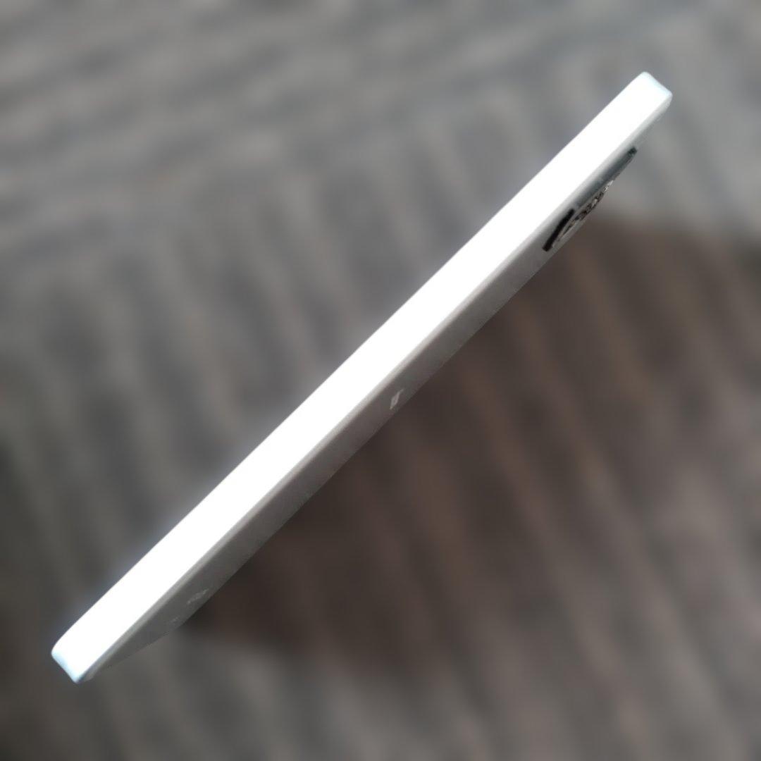 シャープ AQUOS sense6 SH-54B SIMフリー　シルバー