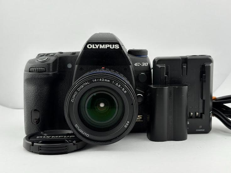 ★極上品★ オリンパス OLYMPUS E-30 レンズキット