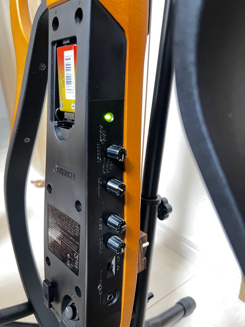 YAMAHA SLG-100S サイレントギター 動作未確認 ケース付