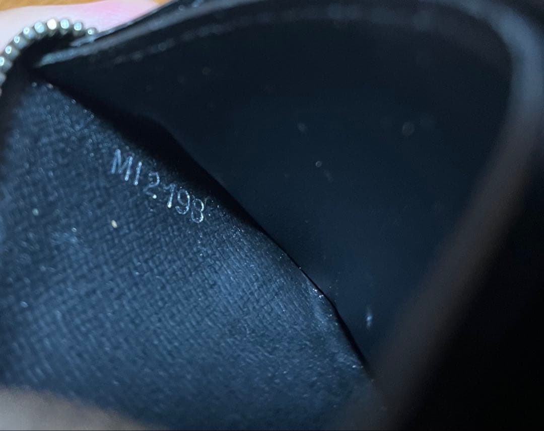 LOUIS VUITTON ダミエ　ケース