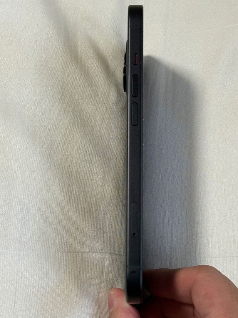 Iphone 15 256GB ブラック 箱、充電コード付き SIMフリー