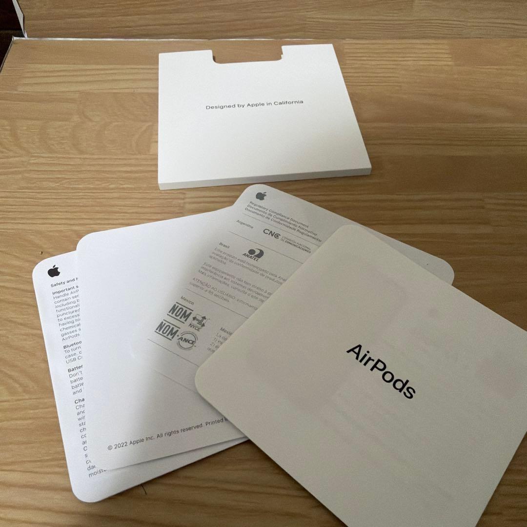 AirPods 第2世代 ほぼ新品