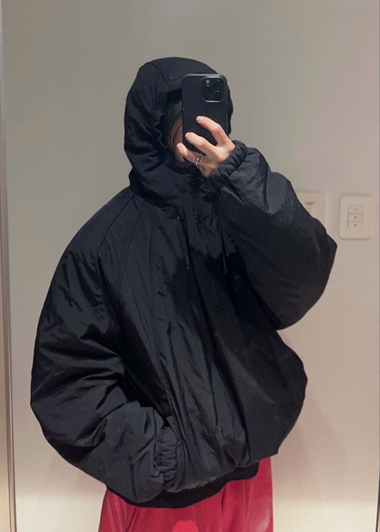 COLN 完売品　pray padded anorak ブラック