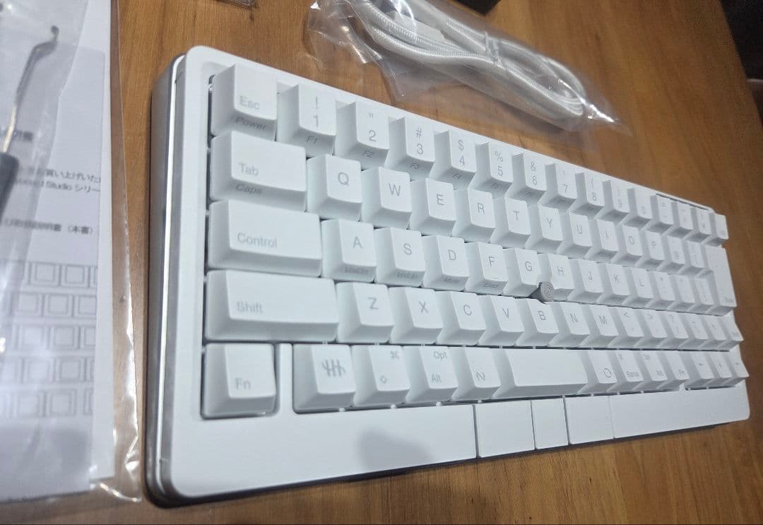 PFU HHKB Studio 雪　PD-ID120Y　日本語配列