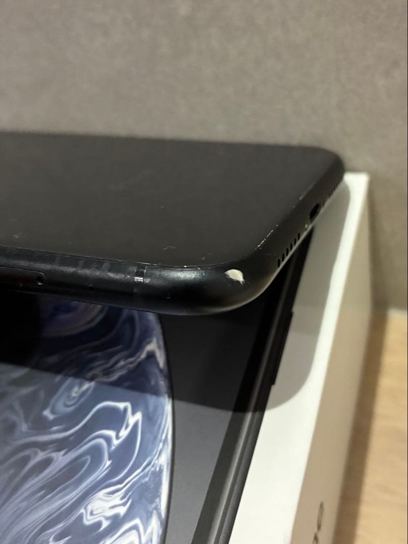 iPhone XR 128GB ブラック　本体　箱付き　初期化済み