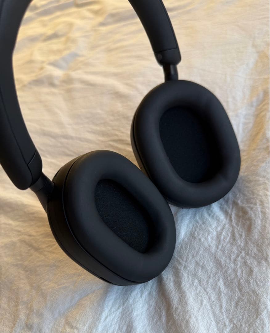 ソニー　ヘッドホン　SONY WH-1000XM5