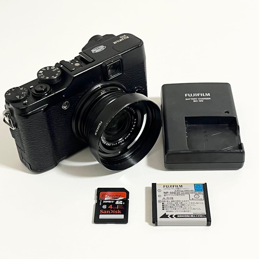 デジタルカメラ FUJIFILM X10