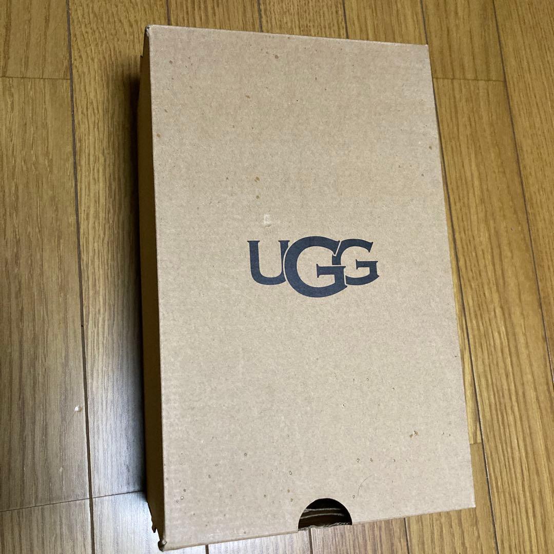 UGG ブラックサンダル 23cm