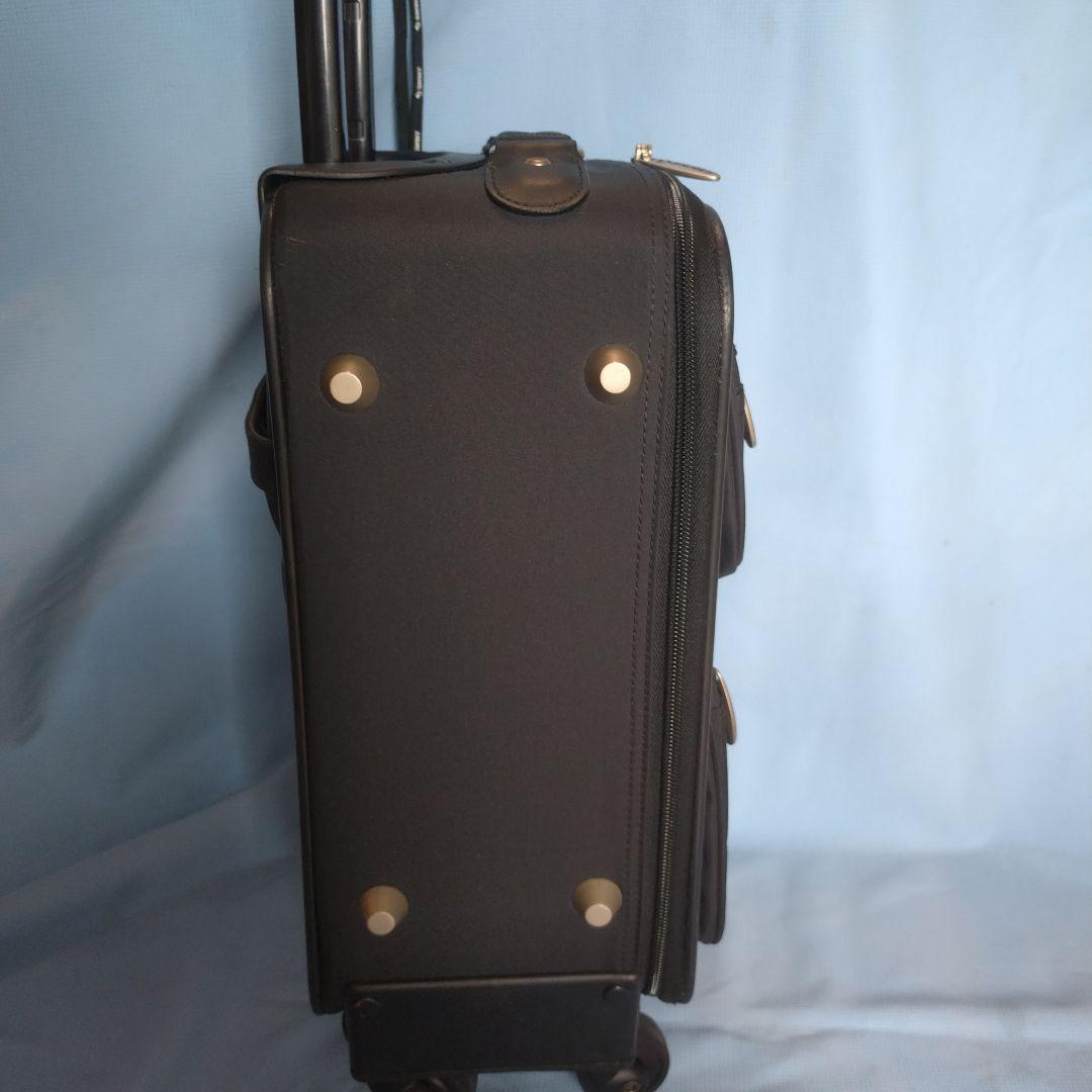 toshiスワニーウォーキングバッグ 小型黒