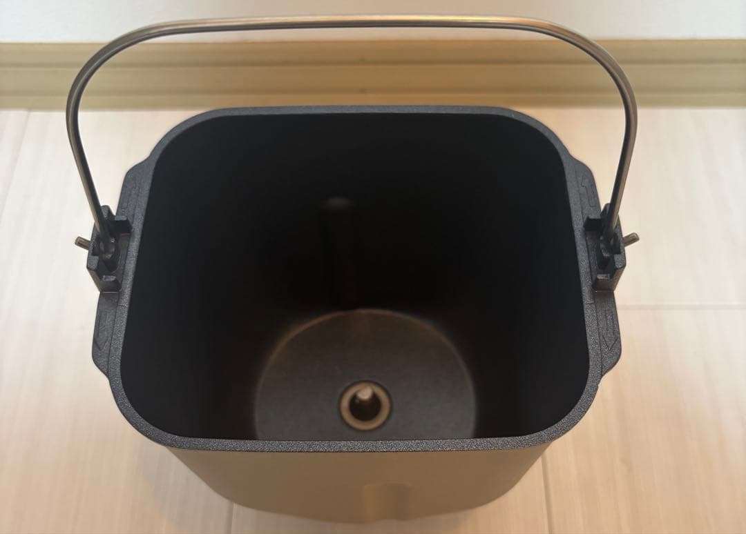 【美品】Panasonic ホームベーカリー SD-MT4 2022年製