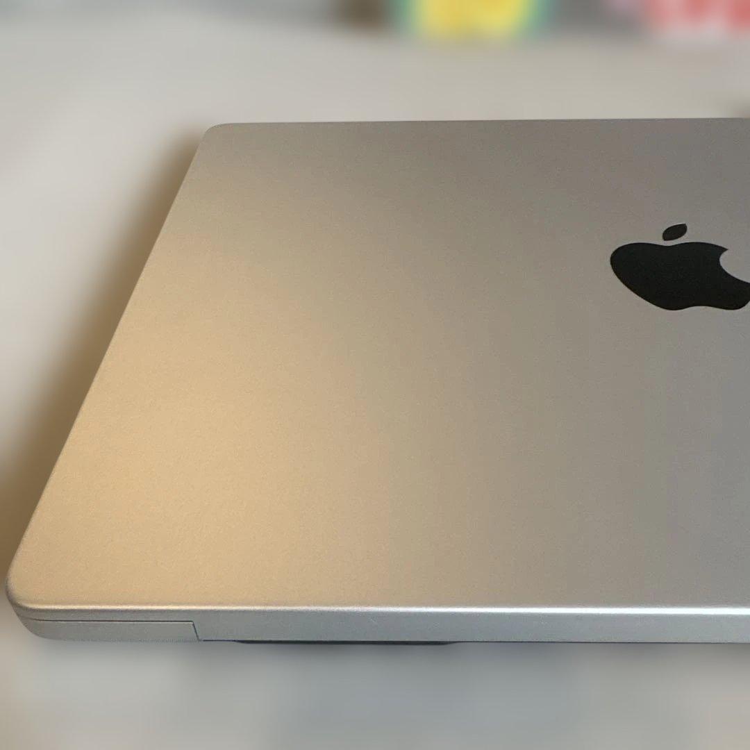 Apple MacBook Pro M1 Pro 16GB シルバー