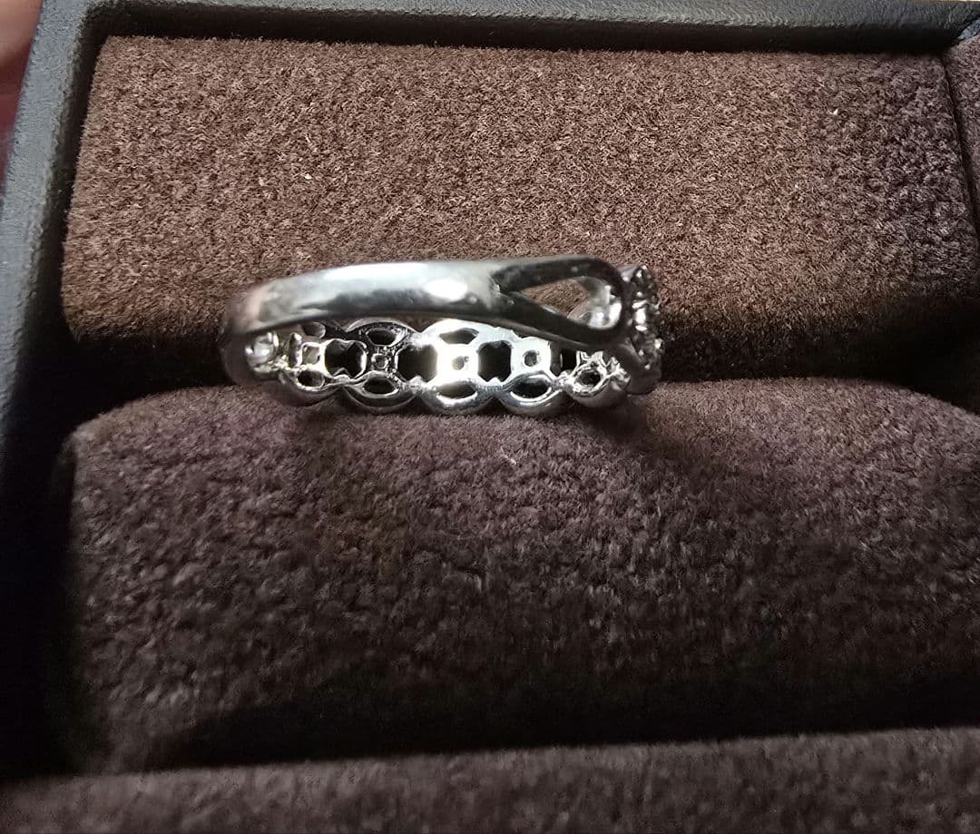 ヴァンドーム青山 サンテュールブリエ ダイヤ リング 12号 PT