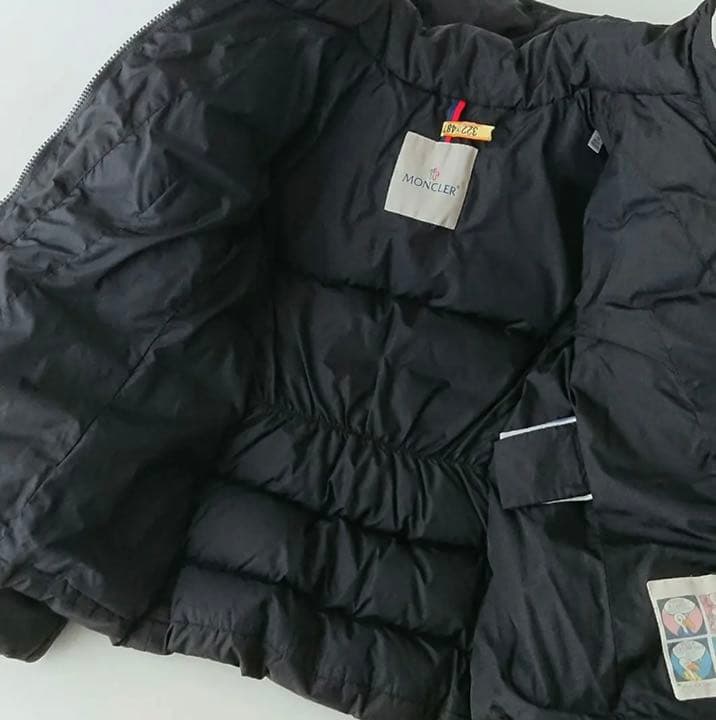 早い者勝ち♡ モンクレール　キッズ　ダウンジャケット10A