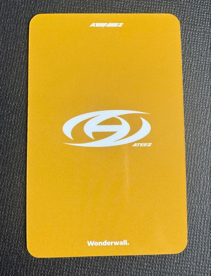 【匿名配送】Ateez Wonderwall 当選者特典トレカ　ホンジュン
