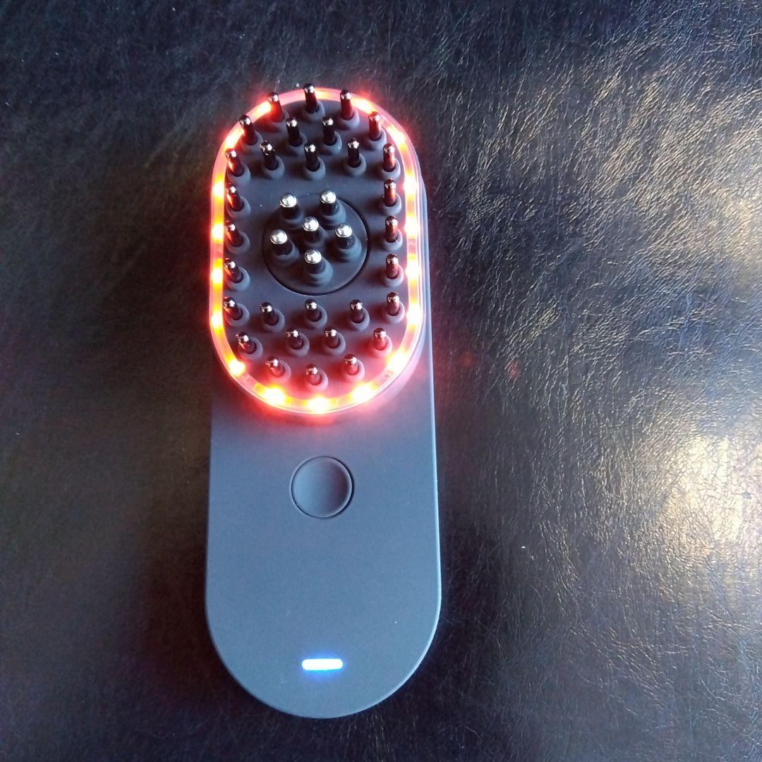 顔、頭皮にリフトアップのEMS電気バリブラシ