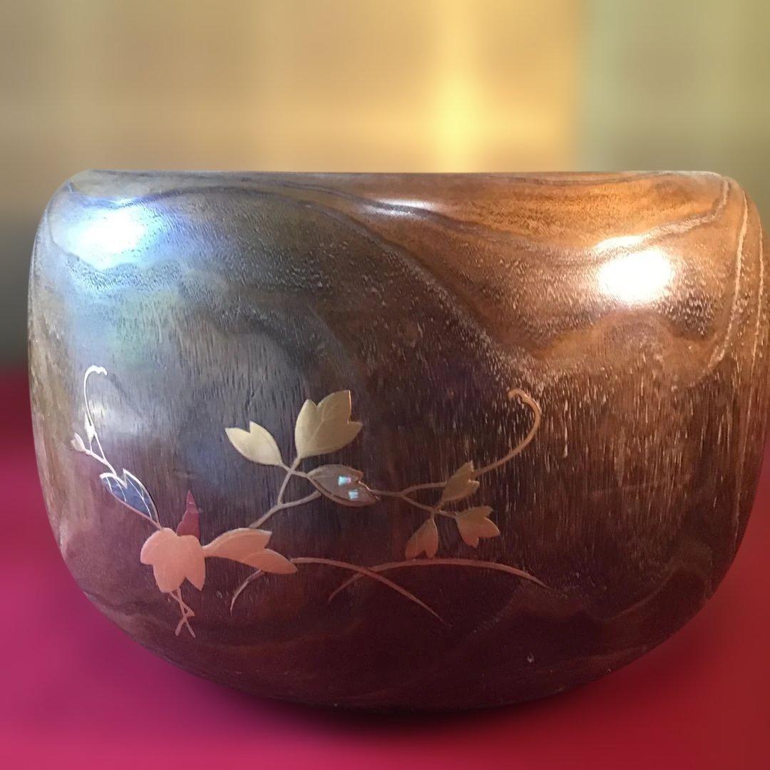 桐金蒔絵貝貼り　菊花図柄　銅落造　高級火鉢　　　　Z1