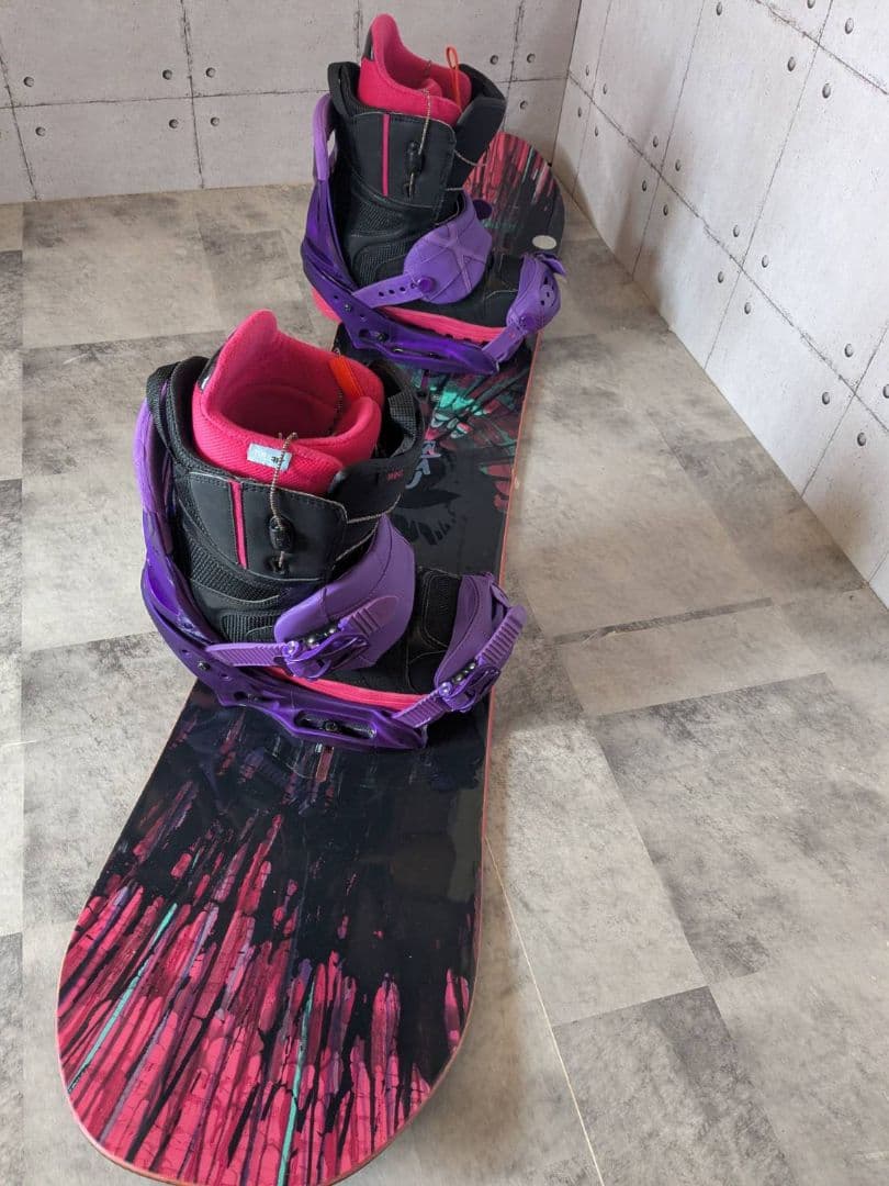 【なな様】バートンBURTON DEJAVE 138 スノーボード2点セット