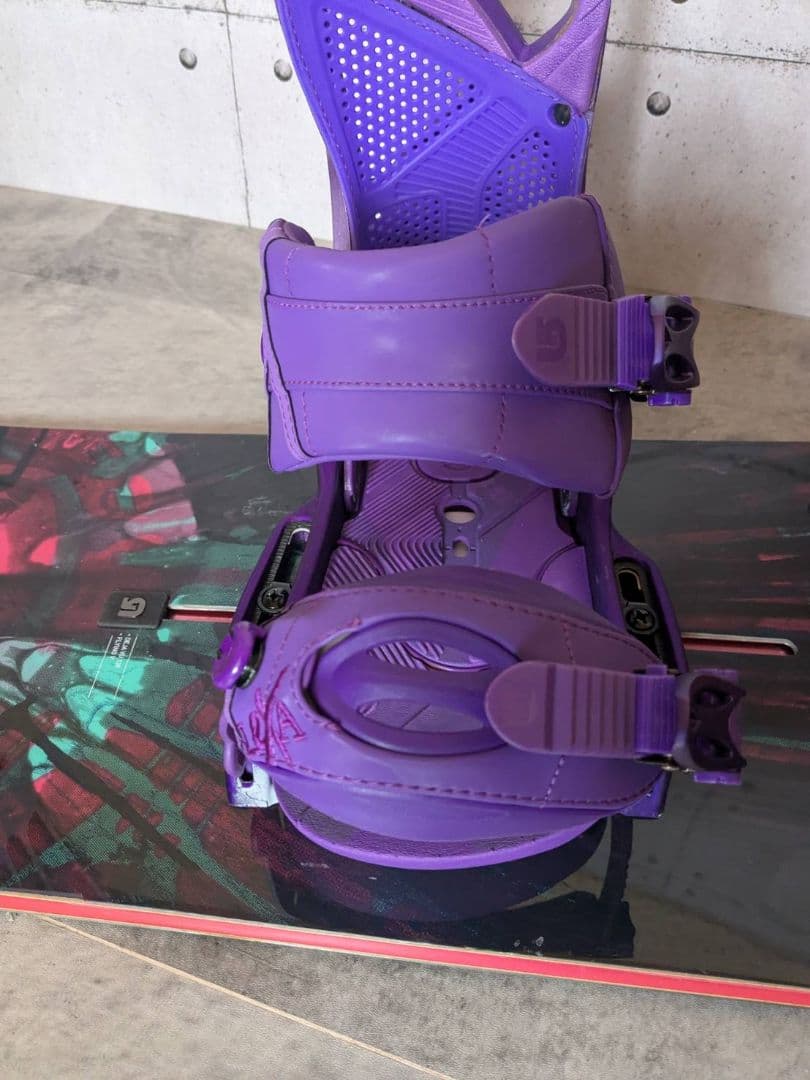 【なな様】バートンBURTON DEJAVE 138 スノーボード2点セット