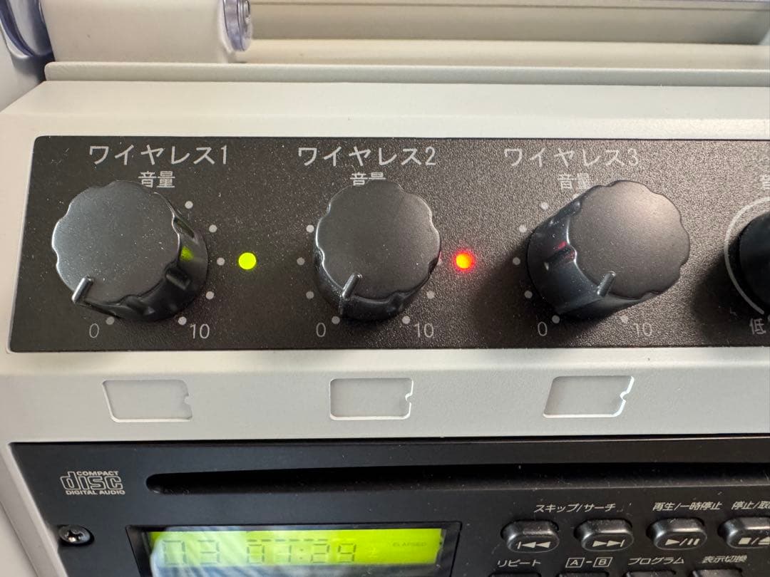 【zakk】CD再生ユニット付ユニペックス製ワイヤレスアンプ・マイクセット