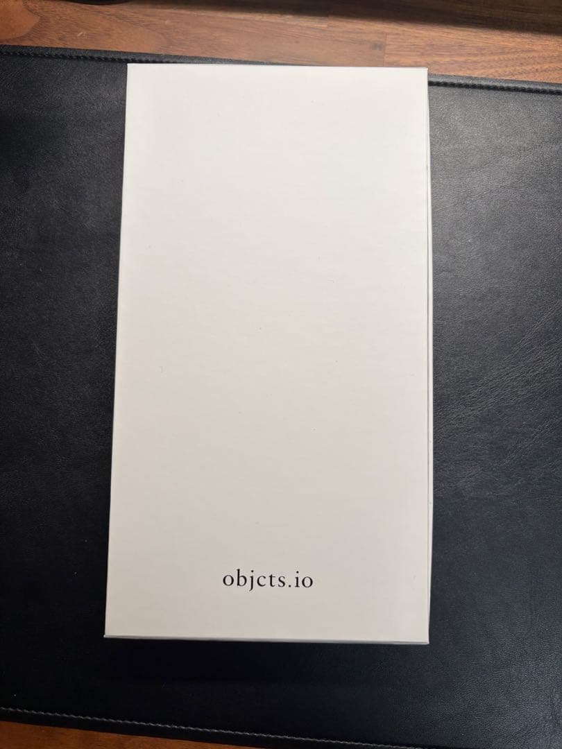 【ほぼ新品/付属品完備】objects.io iPhone Air レザーケース