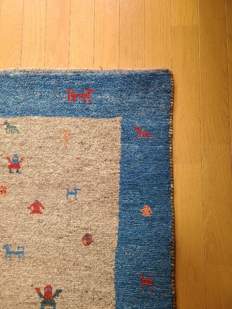 連休限定価格♪ギャッベ　手織り絨毯　民族模様　ラグ　約125×85㎝