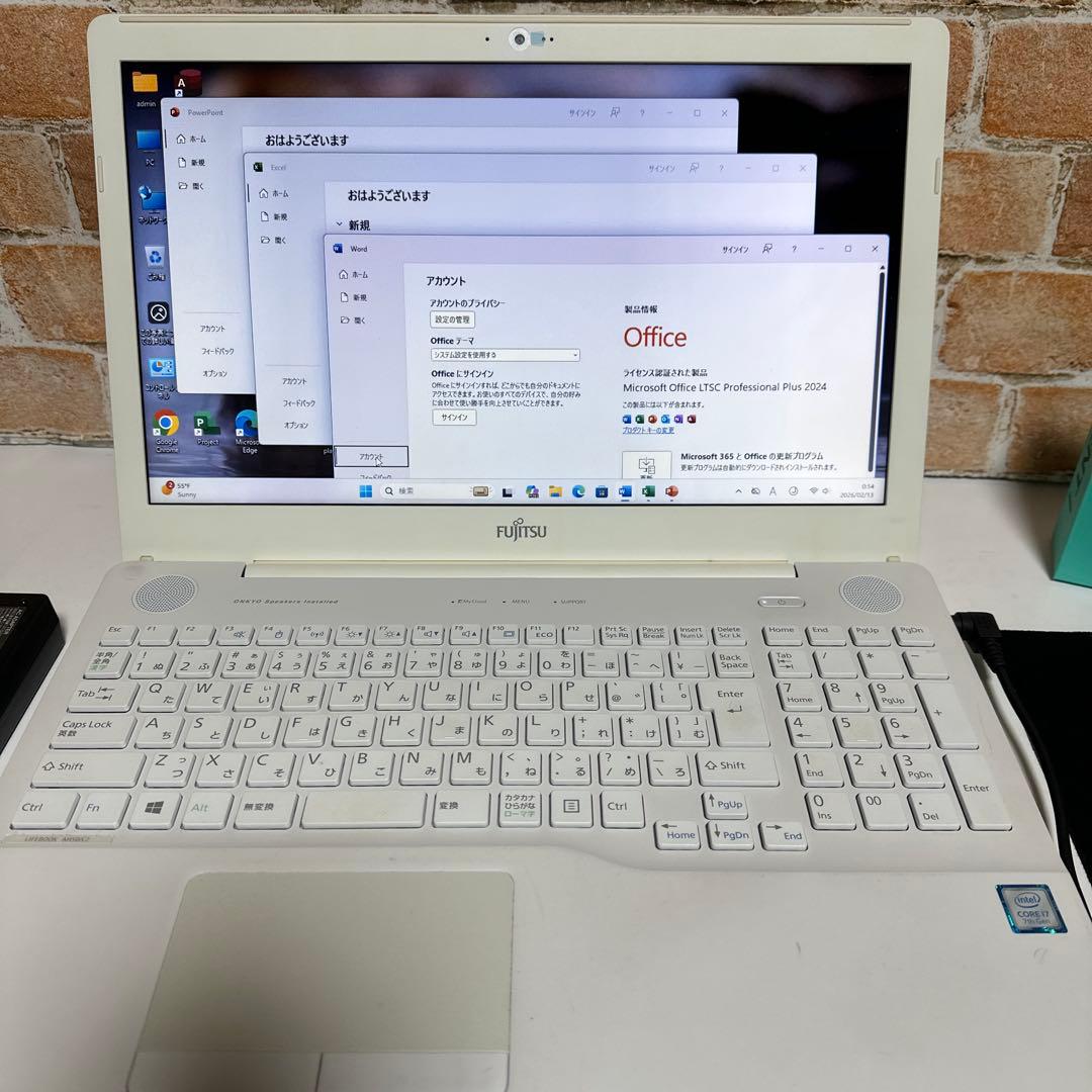 富士通ノート PC Core i7 SSD Webカメラ　Win11 オフィス付
