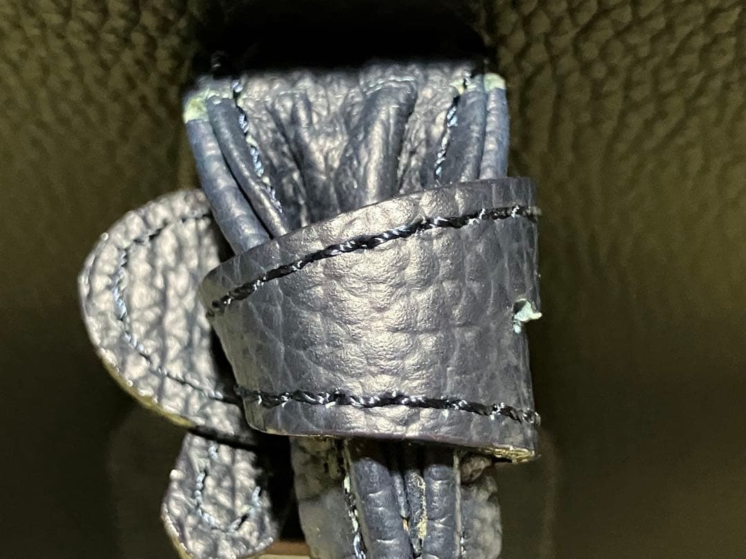 【美品】バーニーズニューヨーク ネイビー レザー トートバッグ