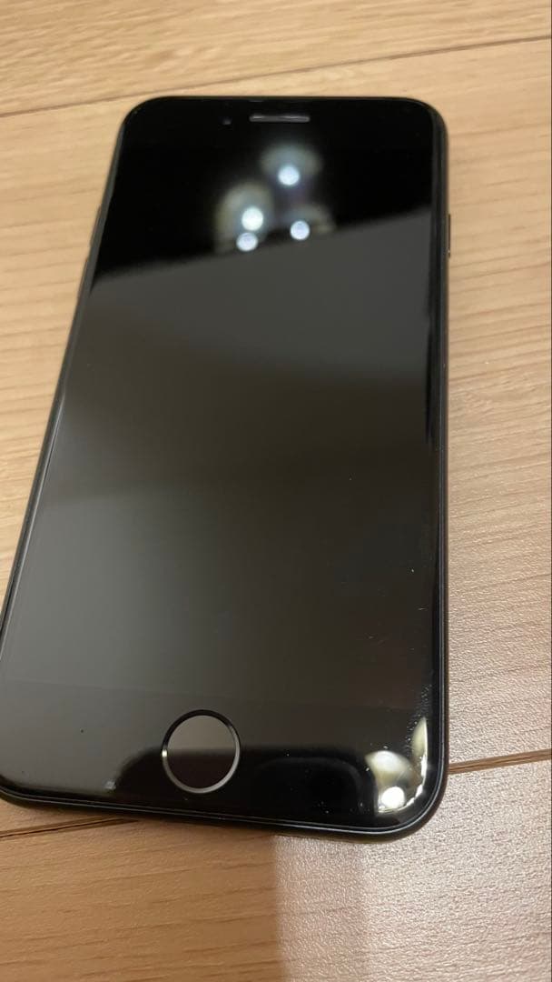iPhone SE2 第二世代64GB ブラック