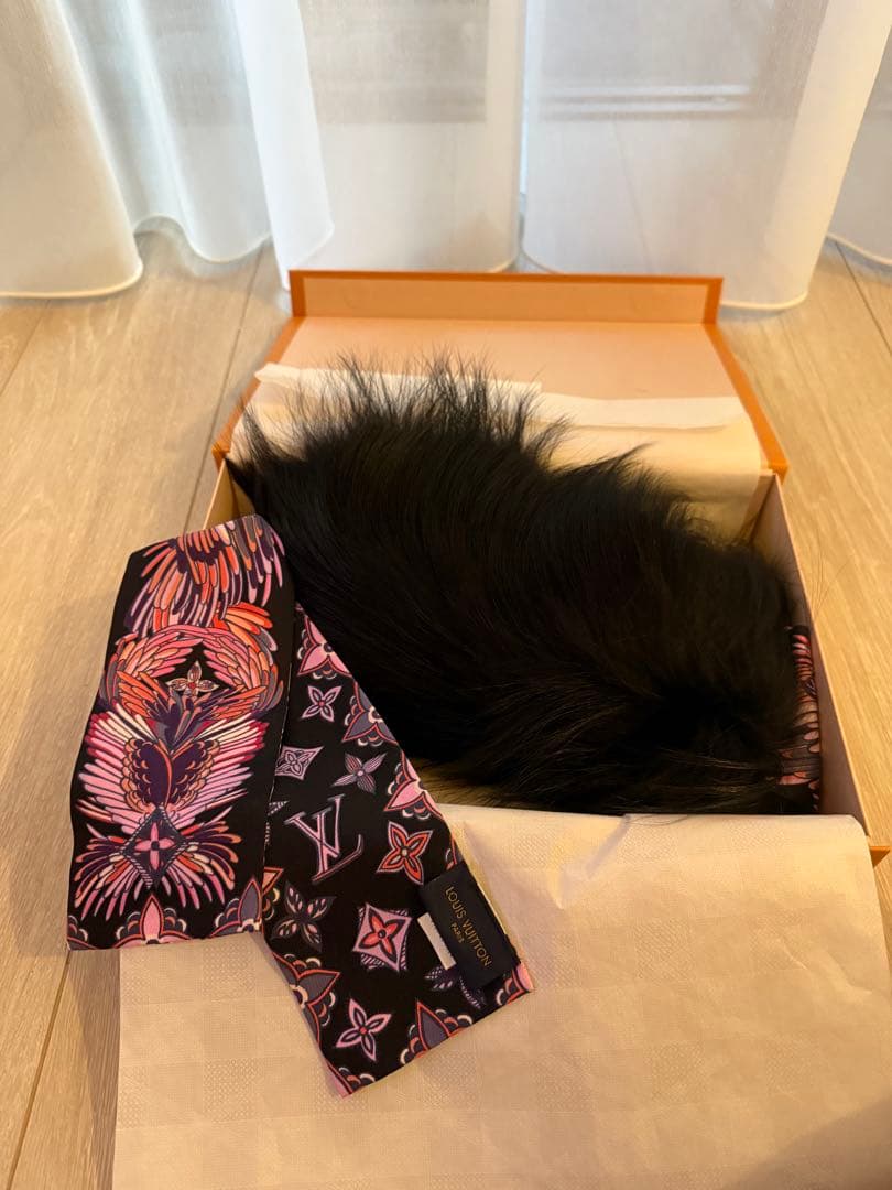 ルイヴィトン LV ストール マフラー リボン