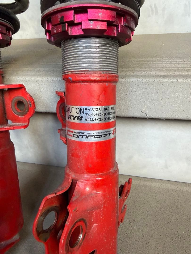 50プリウス zvw51 タナベ　車高調