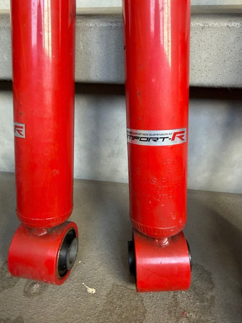 50プリウス zvw51 タナベ　車高調