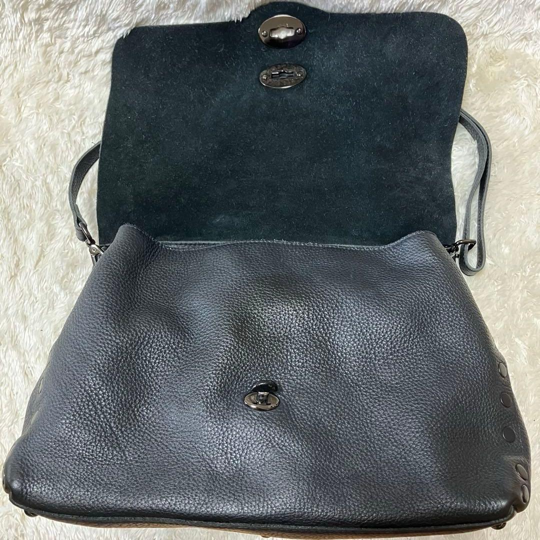 マンゴー様ザネラート　ポスティーナ M カシミアプーラ　ショルダーバッグ