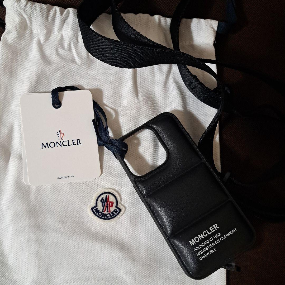 【新品/未使用】MONCLER スマートフォンケース iPhone15Pro用