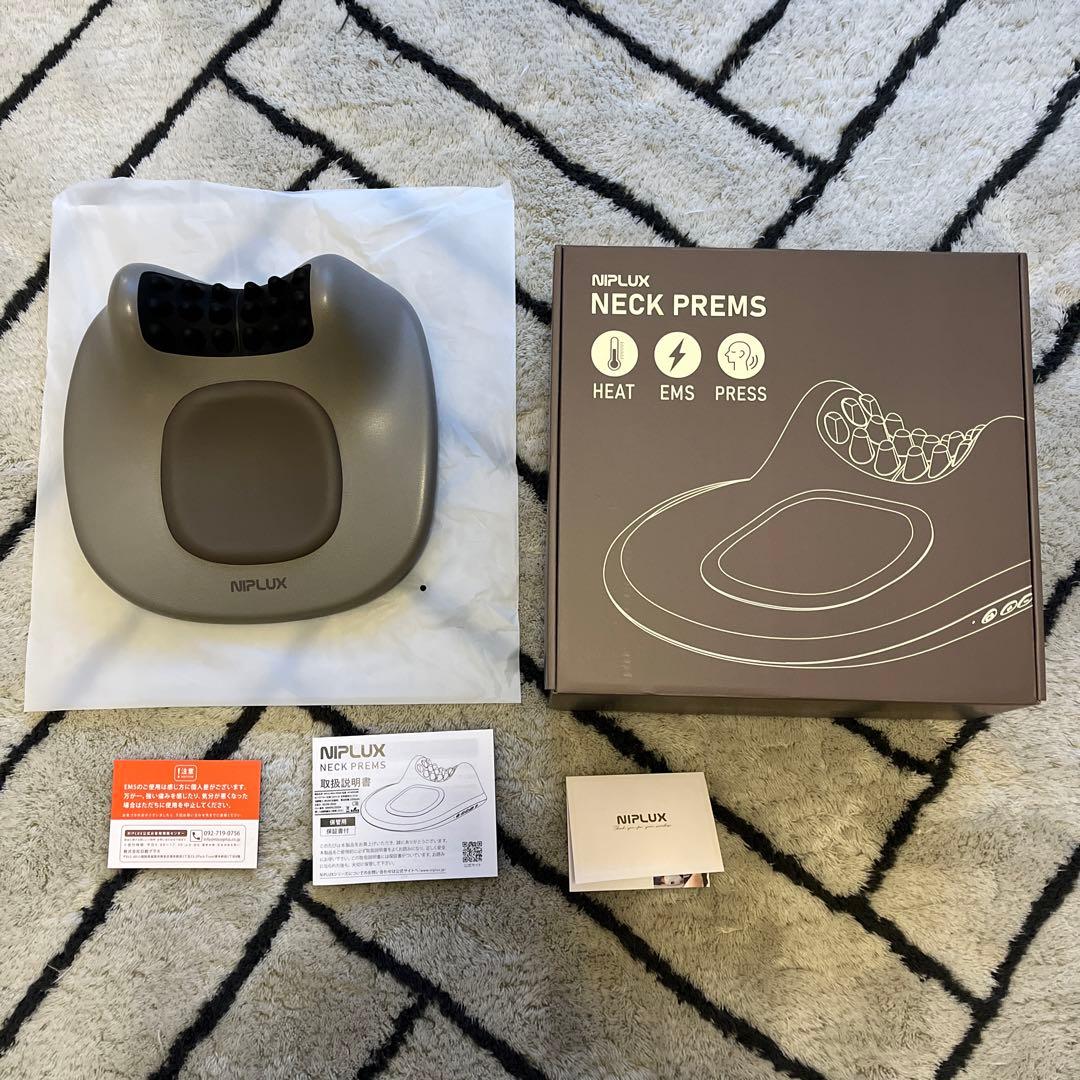 NIPLUX NECK PREMS❤︎