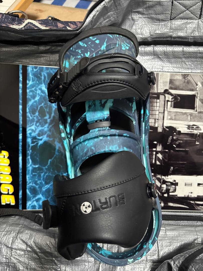 ※美品※ Burton ビンディング スノーボード ケース付き