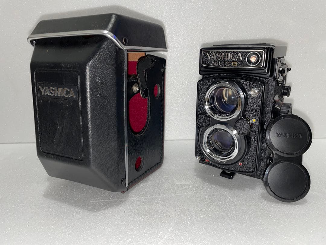 YASHICA Mat-124 G 二眼レフカメラ 本体とケース