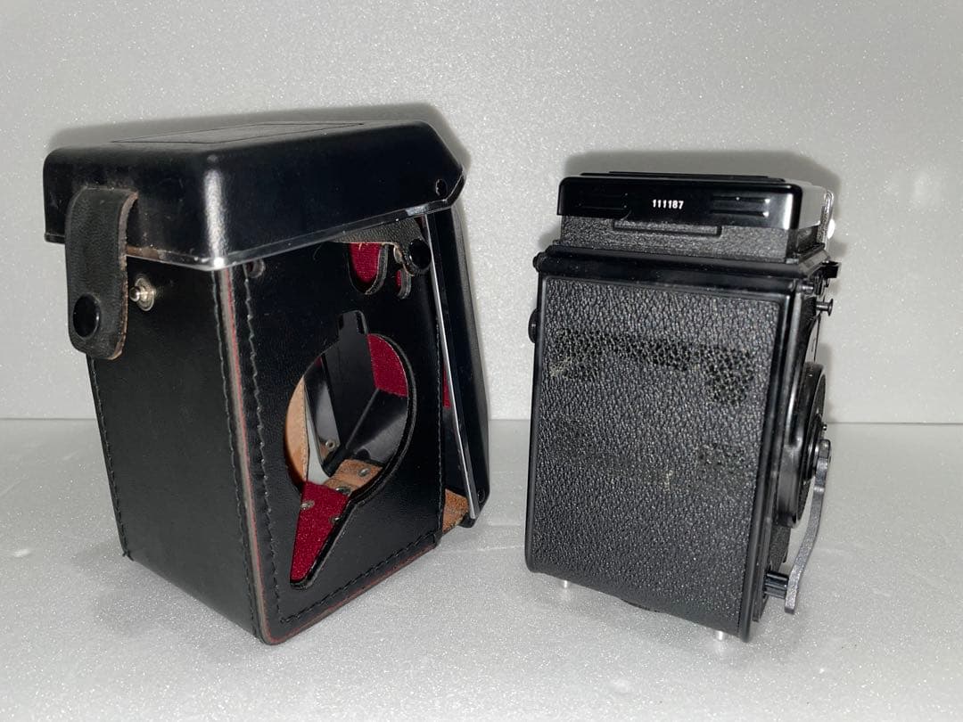 YASHICA Mat-124 G 二眼レフカメラ 本体とケース