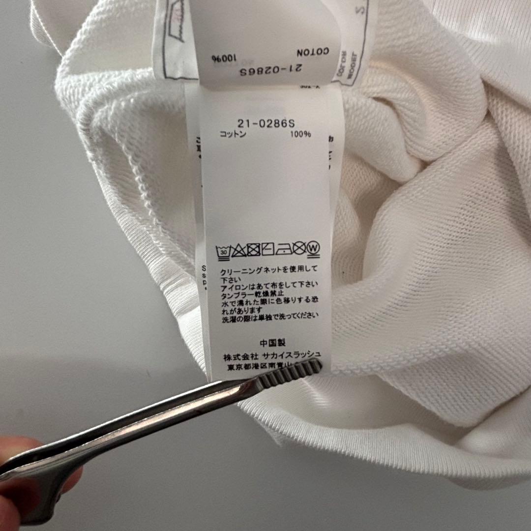 【美品】サカイsacai☆カウズKAWS コラボ　ロゴ　スウェット　パーカー　M