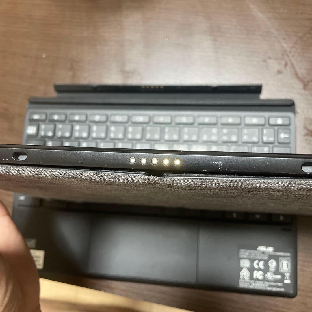 Chromebook ASUS 型番　CM3000DV