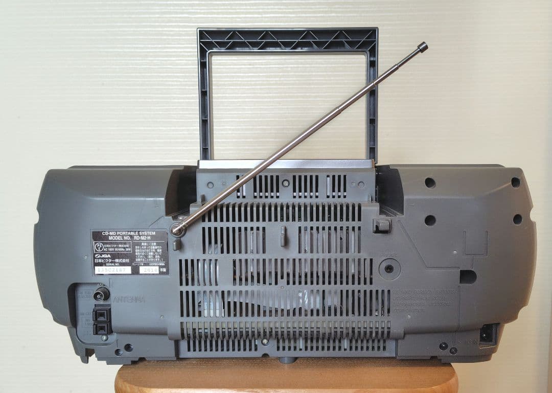 ビクター　CD-MDポータブルシステム　RD-M2-H Clavia