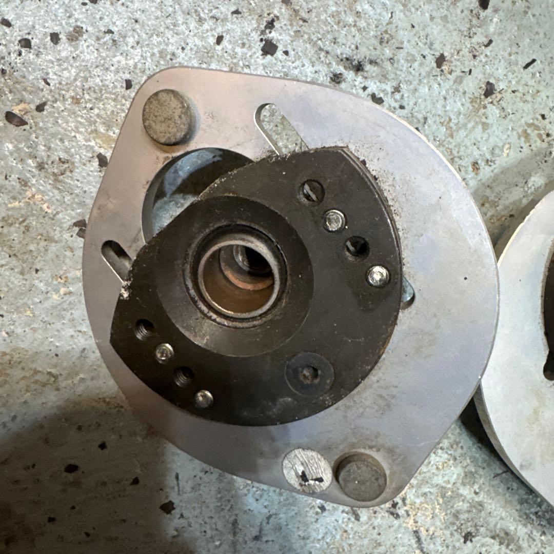 880 コペン用？ ピロアッパーマウント キャンバー角