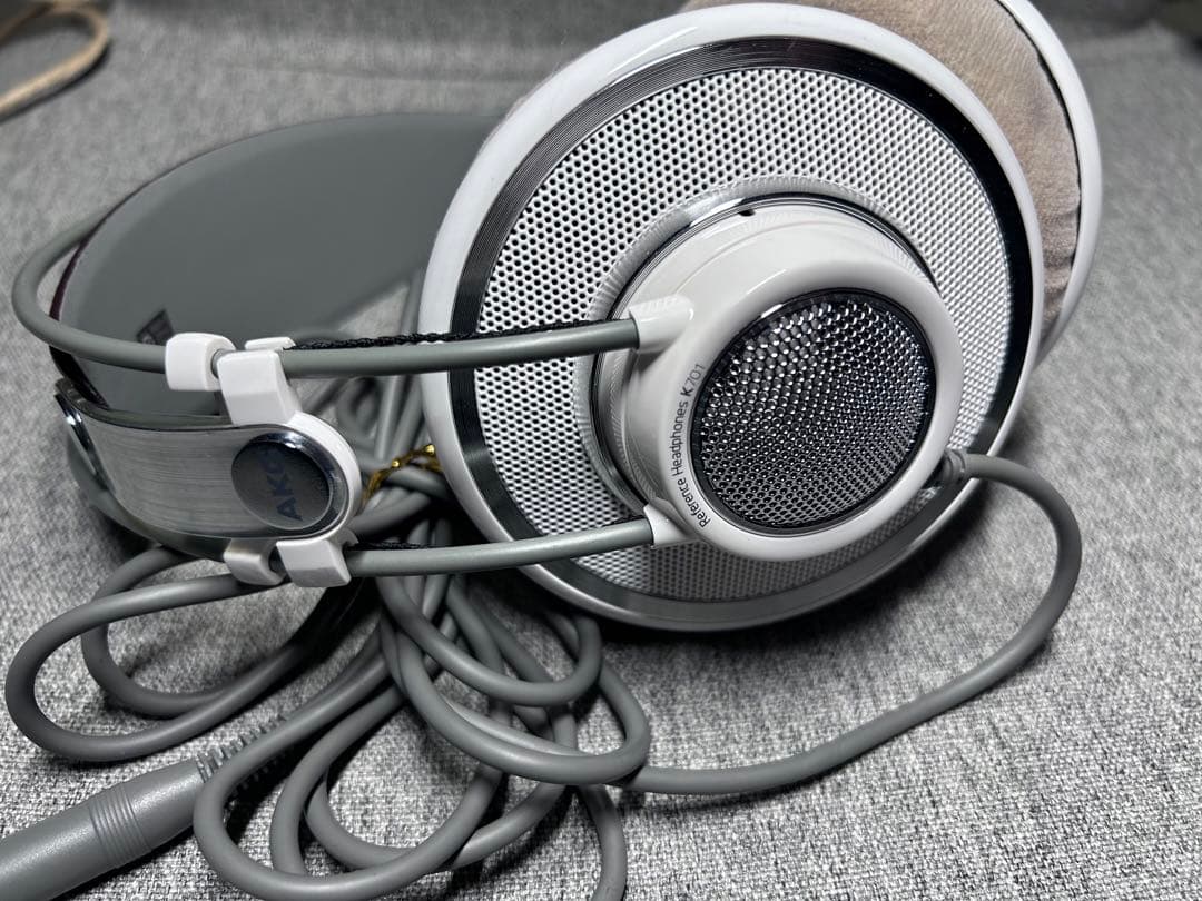 AKG ヘッドホン　K701