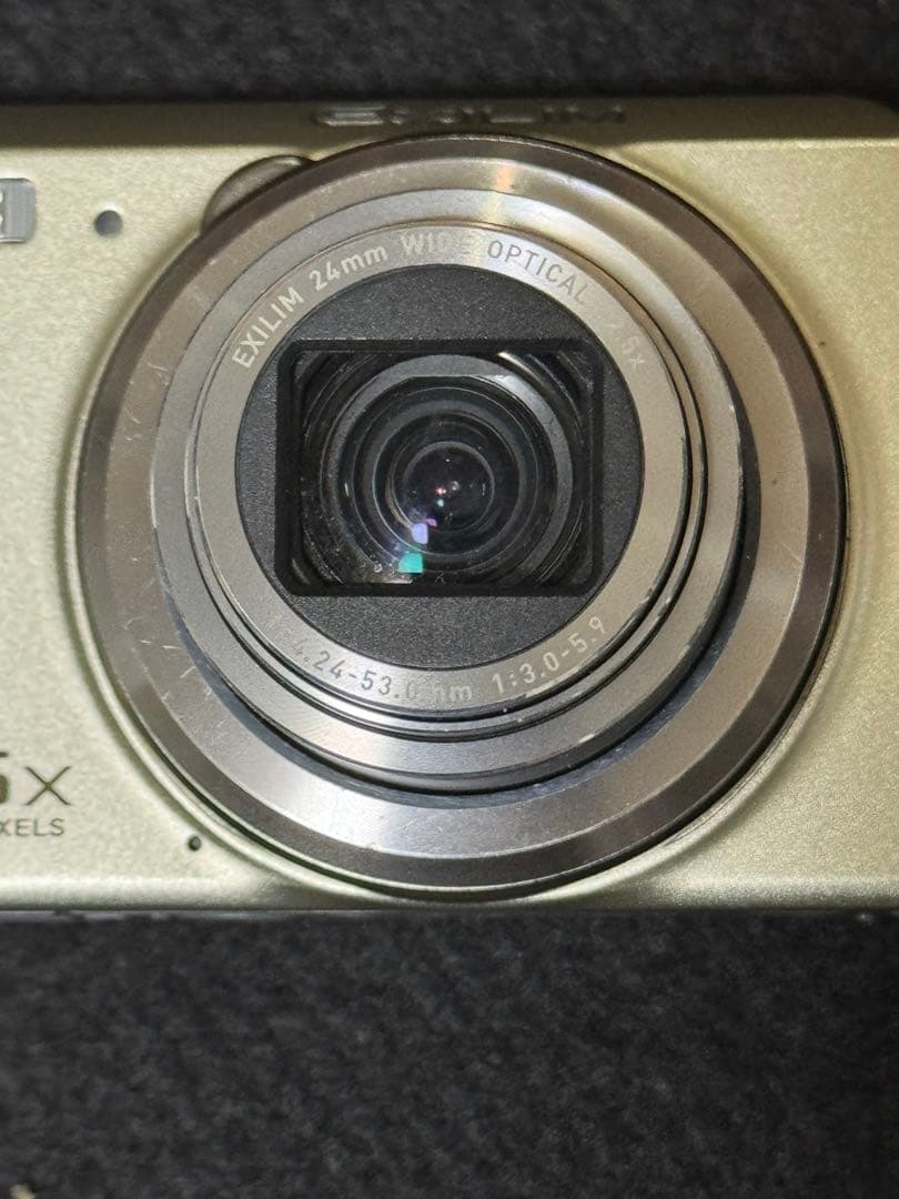 CASIO EX-ZS150コンパクトデジタルカメラ 12.5倍ズーム