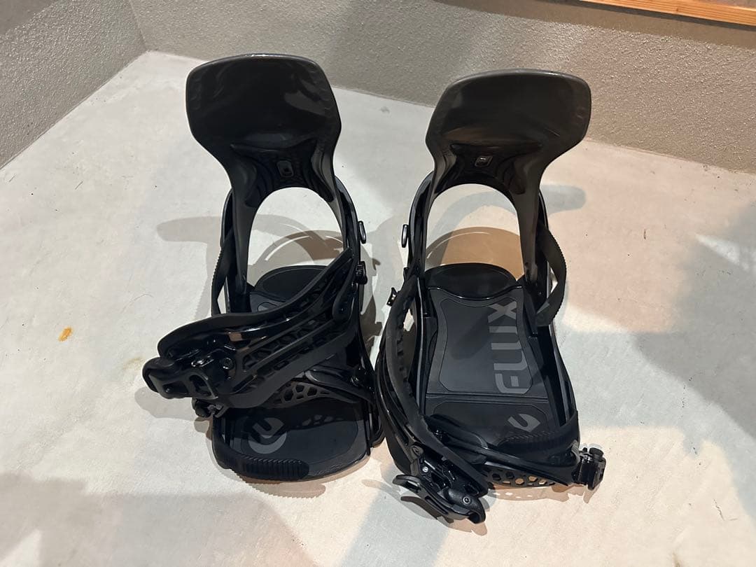 FLUX CV （L）22-23 ブラック