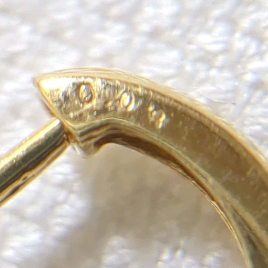 K18　D0.08ct　中折れ式　フープピアス　片耳　YG　クロス　花　小さめ