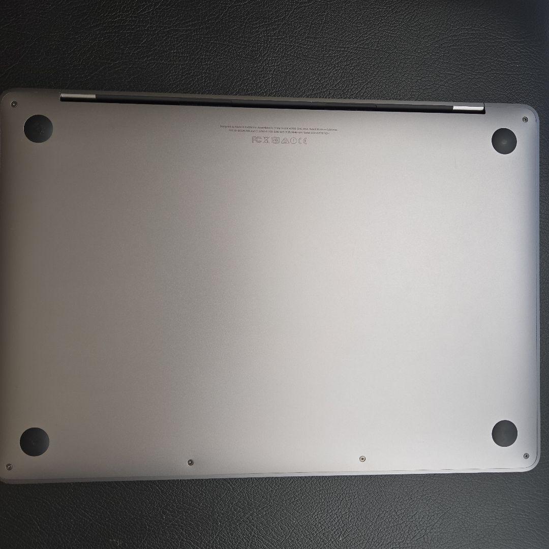 Apple MacBook Pro 13インチ 256GB