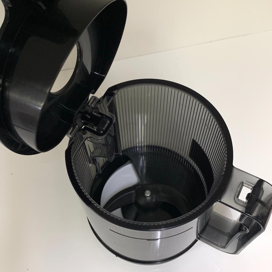 ★HUROM　スロージューサー　H-200-WBAA03　ヒューロム